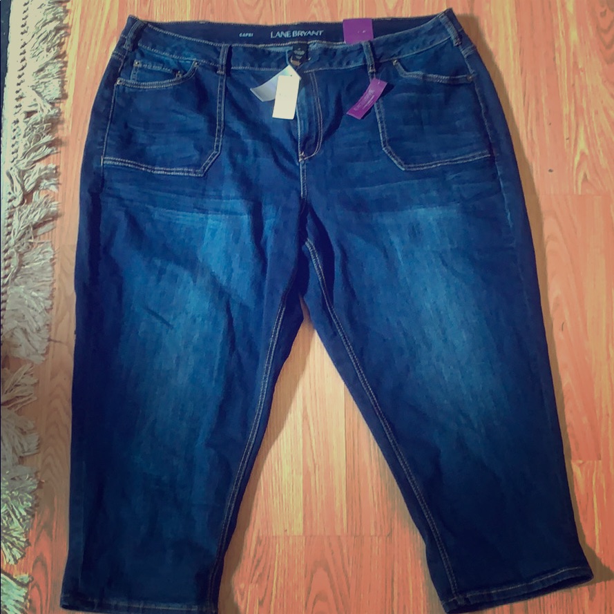 Brand New Lane Bryant Jean Weekend Capris